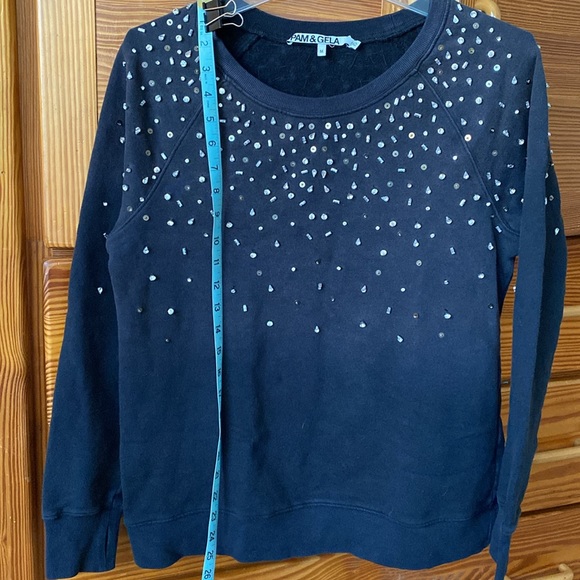 Pam & Gela Rhinestone Embellished Sweatshirt with thumb holes M Black - Picture 6 of 9